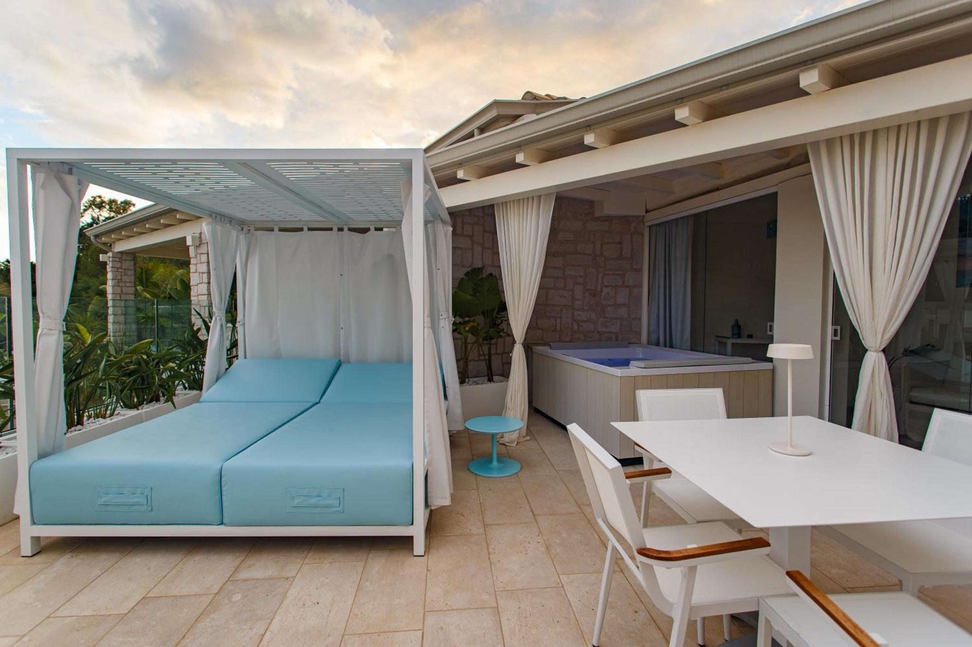 Hotel Oasi Blu Sardinia Santa Margherita di Pula Esterno foto