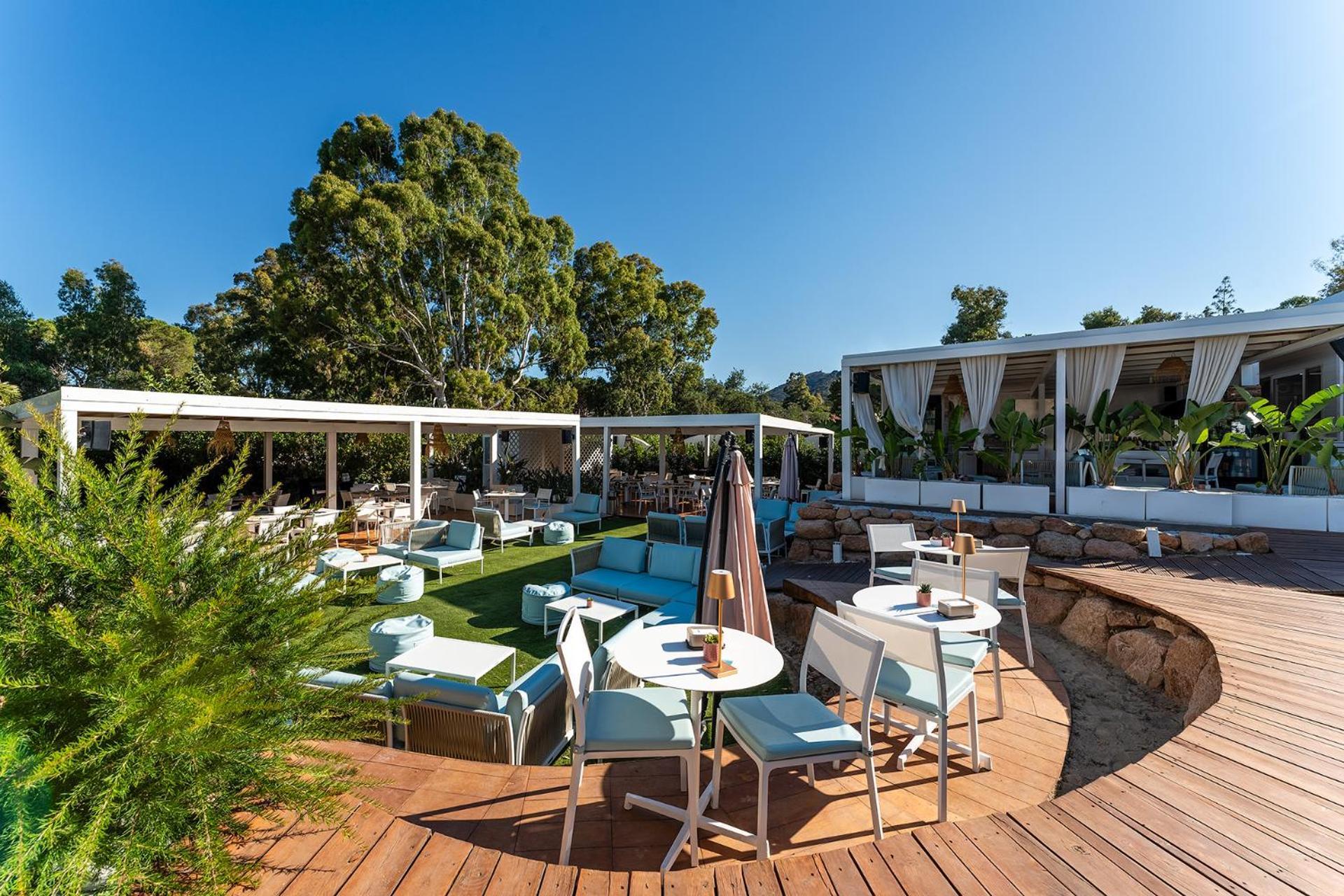 Hotel Oasi Blu Sardinia Santa Margherita di Pula Esterno foto